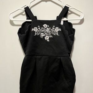 Janie and Jack Black and white scallop edge dress size 6